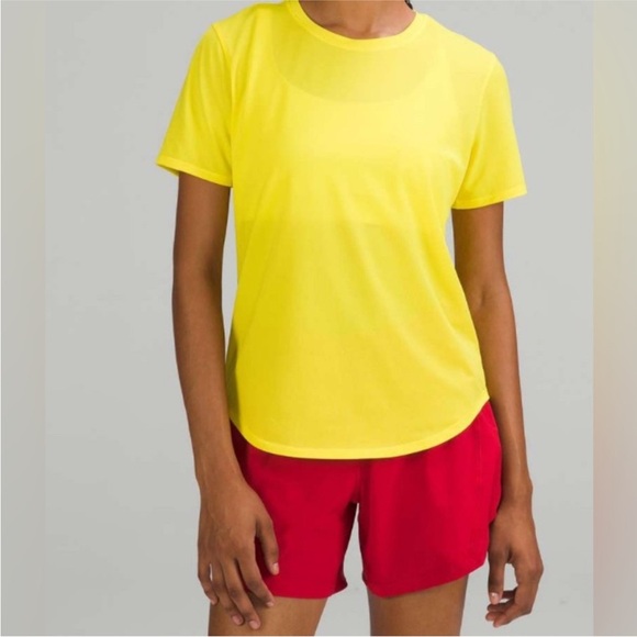 Lululemon High-Neck Running and Training T-Shirt Yellow - Picture 2 of 7